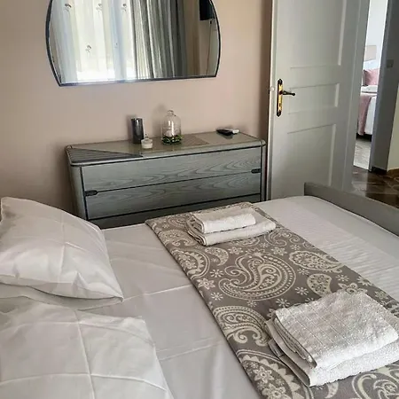 Jenny's House Апартаменты *